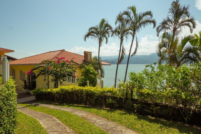 Imagem Casa com 5 Quartos à Venda, 750 m² em Ribeirão Da Ilha - Florianópolis Imagem Casa com 5 Quartos à Venda, 750 m² em Ribeirão Da Ilha - Florianópolis