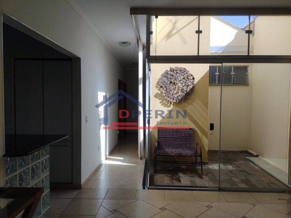 Imagem Casa com 3 Quartos à Venda, 250 m² em Parque Fehr - São Carlos Imagem Casa com 3 Quartos à Venda, 250 m² em Parque Fehr - São Carlos