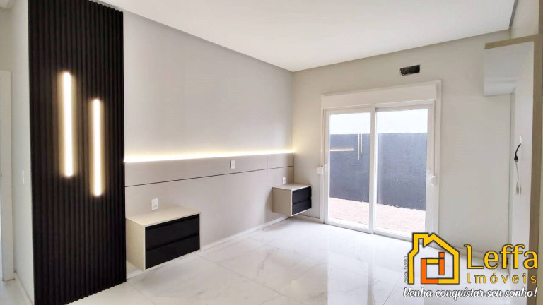 Imagem Casa com 3 Quartos à Venda, 225 m² em Zona Nova - Capão Da Canoa Imagem Casa com 3 Quartos à Venda, 225 m² em Zona Nova - Capão Da Canoa