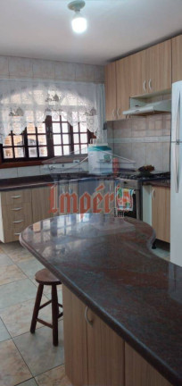Imagem Sobrado com 3 Quartos à Venda, 220 m² em Parque Gerassi - Santo André