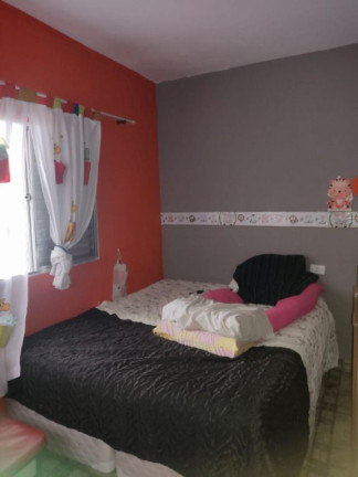 Imagem Sobrado com 3 Quartos à Venda, 300 m² em Vila Figueira - Suzano Imagem Sobrado com 3 Quartos à Venda, 300 m² em Vila Figueira - Suzano