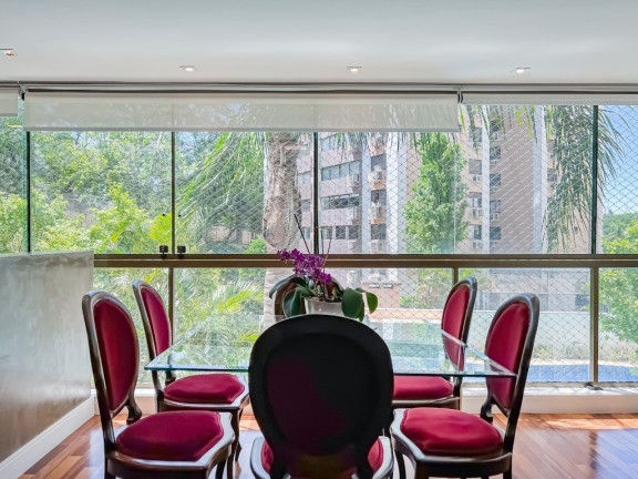 Imagem Imóvel com 3 Quartos à Venda, em Higienópolis - Porto Alegre Imagem Imóvel com 3 Quartos à Venda, em Higienópolis - Porto Alegre