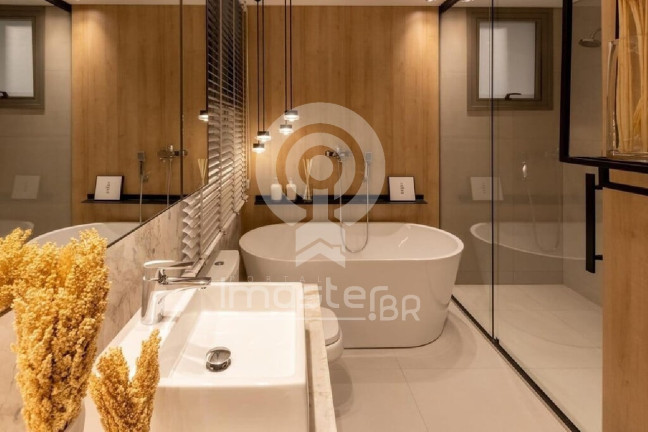 Imagem Apartamento com 3 Quartos à Venda, 151 m² em Batel - Curitiba Imagem Apartamento com 3 Quartos à Venda, 151 m² em Batel - Curitiba
