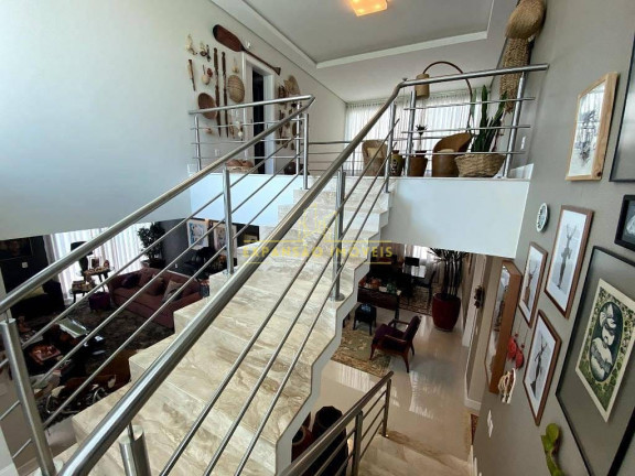 Imagem Casa com 4 Quartos à Venda, 402 m² em Pedra Branca - Palhoça Imagem Casa com 4 Quartos à Venda, 402 m² em Pedra Branca - Palhoça