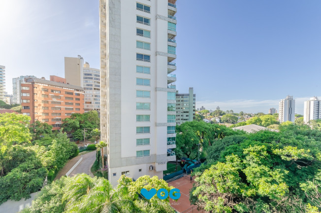 Imagem Imóvel com 3 Quartos à Venda, 154 m² em Três Figueiras - Porto Alegre