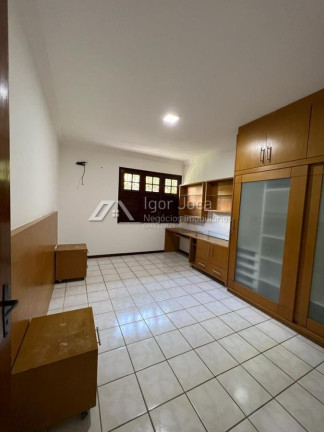 Imagem Casa com 4 Quartos à Venda, 315 m² em Sapiranga - Fortaleza Imagem Casa com 4 Quartos à Venda, 315 m² em Sapiranga - Fortaleza
