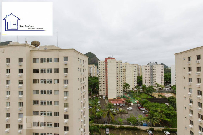 Imagem Apartamento com 2 Quartos à Venda, 50 m² em Camorim - Rio De Janeiro