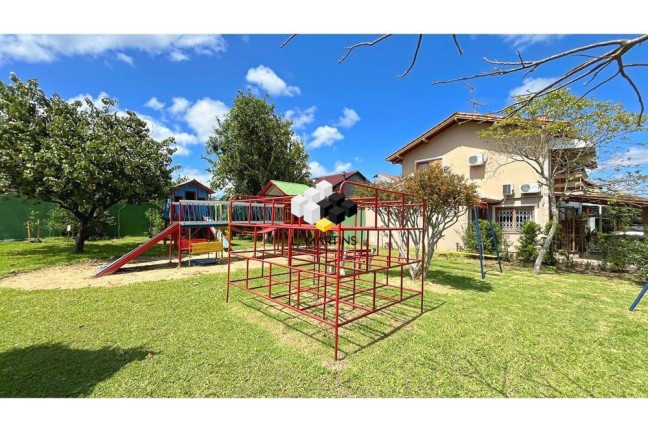 Imagem Casa de Condomínio com 3 Quartos à Venda, 273 m² em Cavalhada - Porto Alegre Imagem Casa de Condomínio com 3 Quartos à Venda, 273 m² em Cavalhada - Porto Alegre