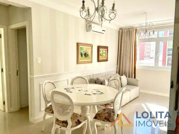 Imagem Apartamento com 2 Quartos à Venda, 57 m² em Centro - Florianopolis