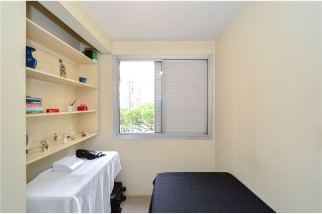 Imagem Imóvel com 3 Quartos à Venda, em Moema - São Paulo Imagem Imóvel com 3 Quartos à Venda, em Moema - São Paulo