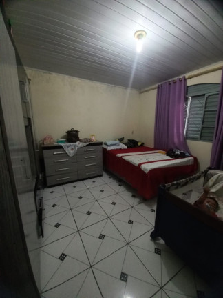 Imagem Casa com 3 Quartos à Venda, 197 m² em Terra Preta (terra Preta) - Mairiporã Imagem Casa com 3 Quartos à Venda, 197 m² em Terra Preta (terra Preta) - Mairiporã