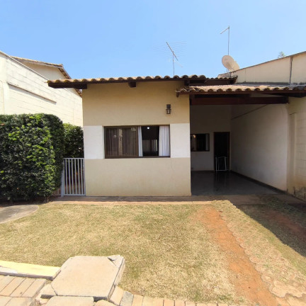 Imóvel com 
            	3             Quartos à Venda, 110 m² em 
            	Sitios Santa Luzia             - 
            	Aparecida De Goiania            
