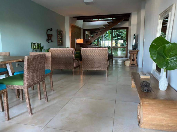 Imagem Casa com 5 Quartos à Venda, 450 m² em Praia Vermelha Do Centro - Ubatuba Imagem Casa com 5 Quartos à Venda, 450 m² em Praia Vermelha Do Centro - Ubatuba