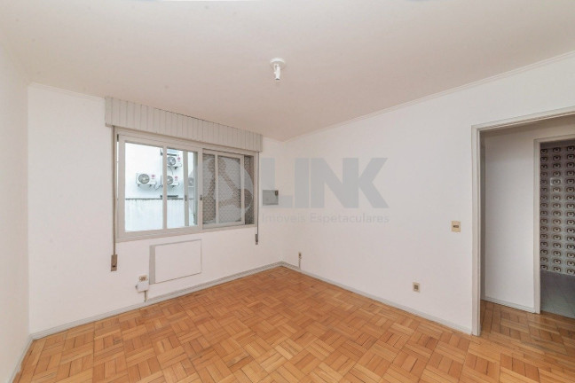 Imagem Apartamento com 3 Quartos à Venda, 94 m² em Petrópolis - Porto Alegre Imagem Apartamento com 3 Quartos à Venda, 94 m² em Petrópolis - Porto Alegre