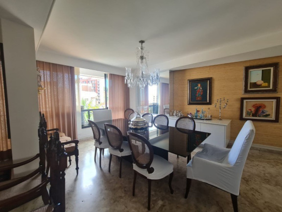 Imagem Imóvel com 4 Quartos à Venda, 192 m² em Barra - Salvador Imagem Imóvel com 4 Quartos à Venda, 192 m² em Barra - Salvador