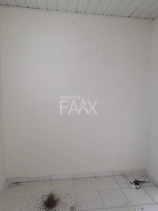 Imagem Casa com 3 Quartos à Venda, 189 m² em Centro - Guarapuava Imagem Casa com 3 Quartos à Venda, 189 m² em Centro - Guarapuava