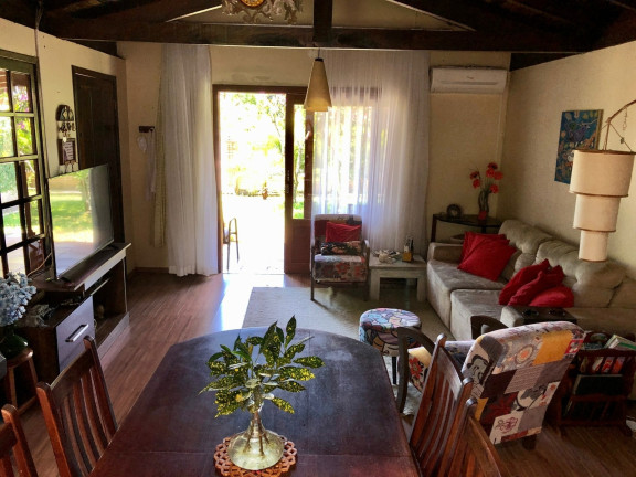 Imagem Casa com 3 Quartos à Venda, 157 m² em Centro - Garopaba