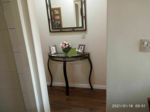 Imagem Casa com 3 Quartos à Venda, 202 m²