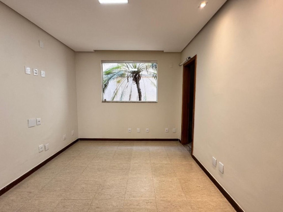 Imagem Sobrado com 5 Quartos à Venda, 359 m² em Setor Jaó - Goiânia