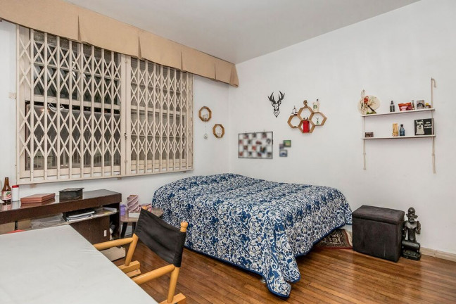 Imagem Apartamento com 4 Quartos à Venda, 174 m² em Centro Histórico - Porto Alegre Imagem Apartamento com 4 Quartos à Venda, 174 m² em Centro Histórico - Porto Alegre