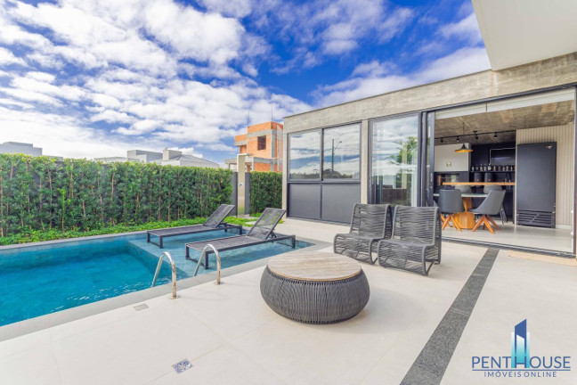 Imagem Casa com 3 Quartos à Venda, 431 m² em Santa Regina - Camboriú Imagem Casa com 3 Quartos à Venda, 431 m² em Santa Regina - Camboriú