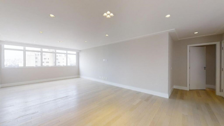 Imagem Imóvel com 3 Quartos à Venda, 212 m² em Vila Nova Conceição - São Paulo Imagem Imóvel com 3 Quartos à Venda, 212 m² em Vila Nova Conceição - São Paulo