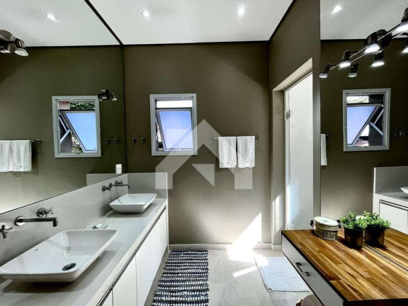 Imagem Casa de Condomínio com 4 Quartos à Venda, 244 m² em Chácara Moinho Velho - Carapicuíba Imagem Casa de Condomínio com 4 Quartos à Venda, 244 m² em Chácara Moinho Velho - Carapicuíba