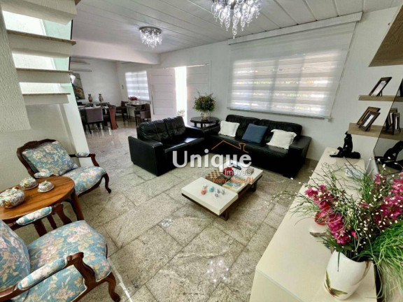 Imagem Casa com 4 Quartos à Venda, 250 m² em Geribá - Armação Dos Búzios Imagem Casa com 4 Quartos à Venda, 250 m² em Geribá - Armação Dos Búzios