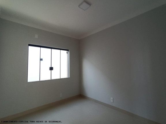 Imagem Casa com 2 Quartos à Venda, 125 m² em Parque Avenida - Maringá Imagem Casa com 2 Quartos à Venda, 125 m² em Parque Avenida - Maringá