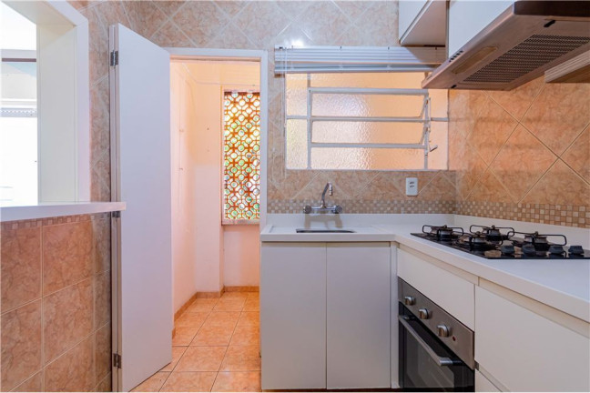 Imagem Apartamento com 1 Quarto à Venda, 42 m² em Menino Deus - Porto Alegre Imagem Apartamento com 1 Quarto à Venda, 42 m² em Menino Deus - Porto Alegre