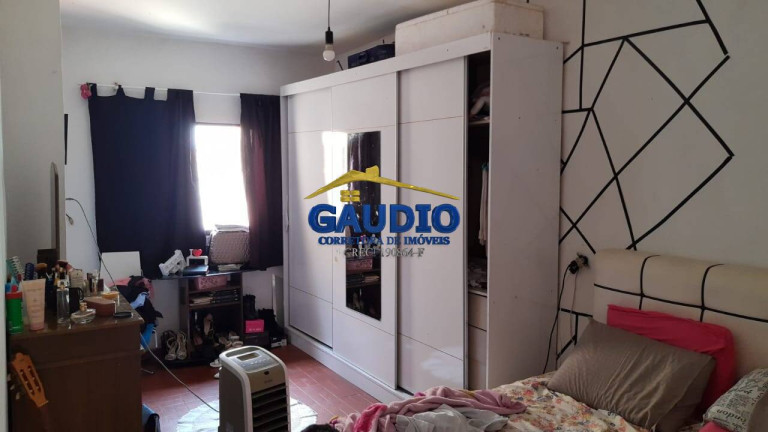 Imagem Casa com 6 Quartos à Venda, 140 m² em Jardim Martinica - São Paulo Imagem Casa com 6 Quartos à Venda, 140 m² em Jardim Martinica - São Paulo