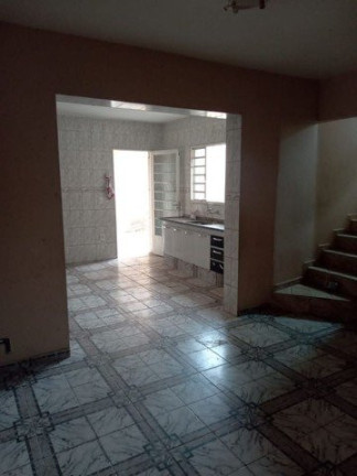 Casa com 3 Quartos à Venda, 200 m² em Vila Municipal I - Guaratinguetá