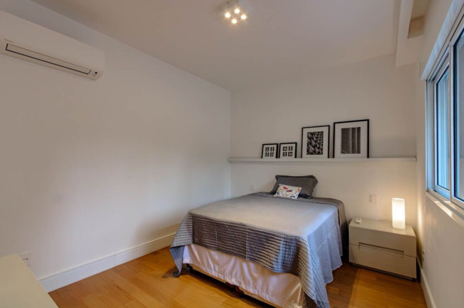 Imagem Apartamento com 3 Quartos à Venda, 142 m² em Jardim Paulista - São Paulo