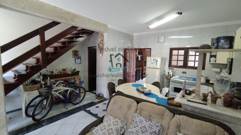 Imagem Casa com 3 Quartos à Venda, 144 m² em Massaguaçu - Caraguatatuba Imagem Casa com 3 Quartos à Venda, 144 m² em Massaguaçu - Caraguatatuba