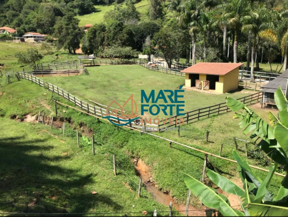 Fazenda à Venda, 56 m² em Centro - São José Do Alegre