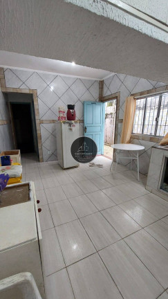 Imagem Casa com 4 Quartos à Venda, 134 m² em Princesa - Praia Grande Imagem Casa com 4 Quartos à Venda, 134 m² em Princesa - Praia Grande