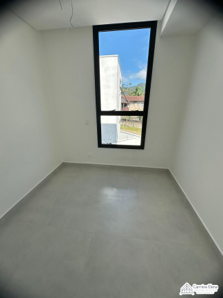 Imagem Casa de Condomínio com 3 Quartos à Venda, 108 m² em Itaguá - Ubatuba