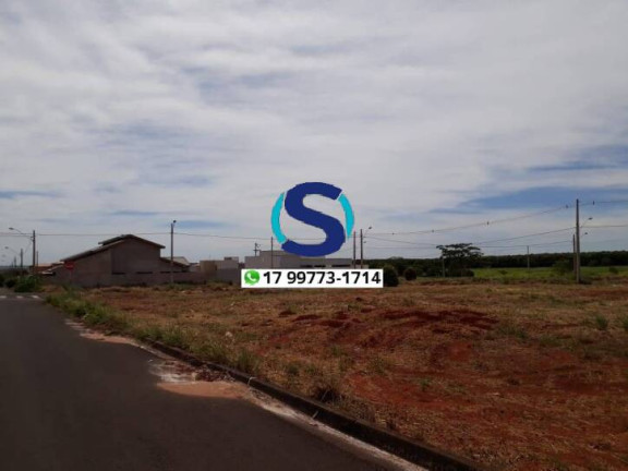 Imagem Terreno à Venda, 300 m² em Centro - Ouroeste Imagem Terreno à Venda, 300 m² em Centro - Ouroeste