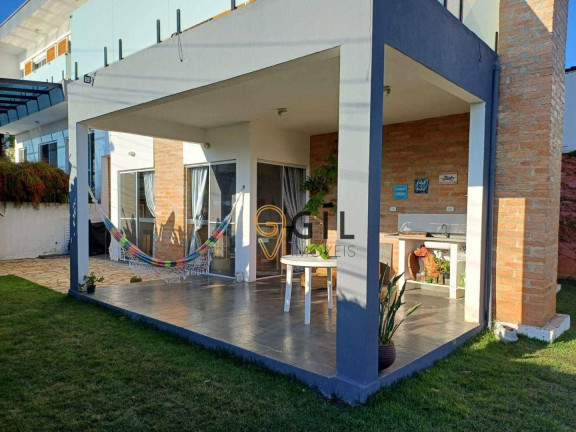 Imagem Sobrado com 3 Quartos à Venda, 280 m² em Centro - Guararema