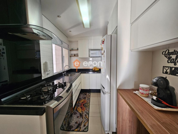 Imagem Apartamento com 3 Quartos à Venda, 130 m²