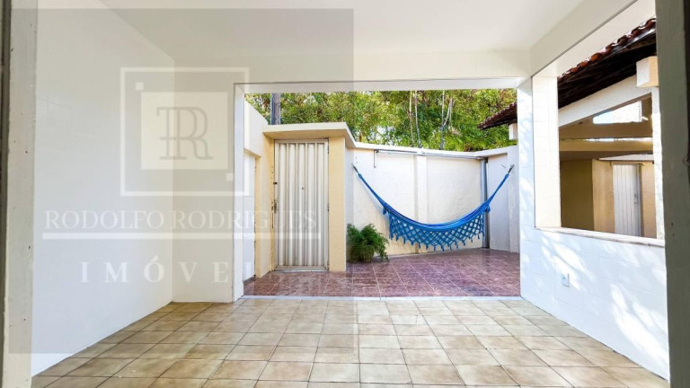 Imagem Casa com 3 Quartos à Venda, 210 m² em álvaro Weyne - Fortaleza