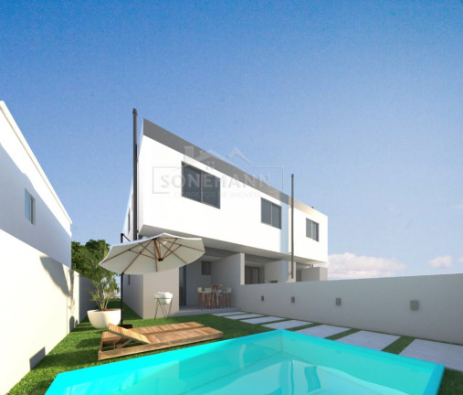 Imagem Sobrado com 2 Quartos à Venda, 115 m² em Cachoeira Do Bom Jesus - Florianópolis