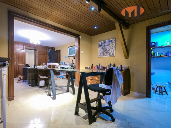 Imagem Casa com 8 Quartos à Venda, 700 m² em Jardim Social - Curitiba Imagem Casa com 8 Quartos à Venda, 700 m² em Jardim Social - Curitiba