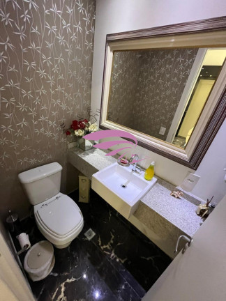 Imagem Imóvel com 4 Quartos à Venda, 182 m² em Cristo Rei - Curitiba Imagem Imóvel com 4 Quartos à Venda, 182 m² em Cristo Rei - Curitiba