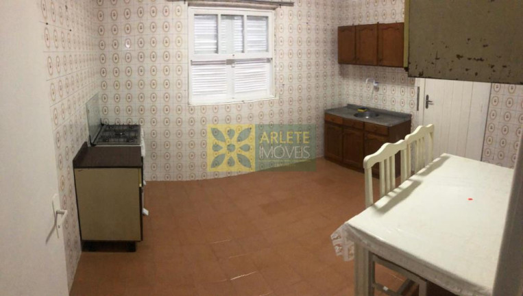 Imagem Casa com 4 Quartos à Venda, 121 m² em Centro - Porto Belo Imagem Casa com 4 Quartos à Venda, 121 m² em Centro - Porto Belo