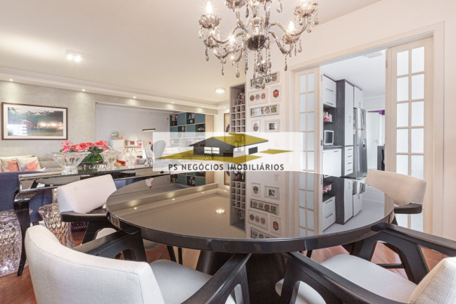 Imagem Apartamento com 3 Quartos à Venda, 184 m² em Aclimação - São Paulo Imagem Apartamento com 3 Quartos à Venda, 184 m² em Aclimação - São Paulo