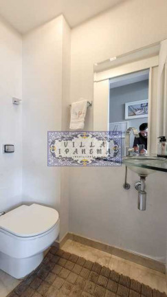 Imagem Apartamento com 4 Quartos à Venda, 220 m² em Lagoa - Rio De Janeiro Imagem Apartamento com 4 Quartos à Venda, 220 m² em Lagoa - Rio De Janeiro