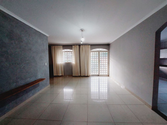 Imagem Casa com 4 Quartos à Venda, 320 m² em Conjunto Cafezal 4 - Londrina Imagem Casa com 4 Quartos à Venda, 320 m² em Conjunto Cafezal 4 - Londrina