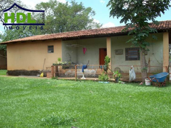 Imagem Chácara com 10 Quartos à Venda, 7 m² em Zona Rural - Hidrolândia Imagem Chácara com 10 Quartos à Venda, 7 m² em Zona Rural - Hidrolândia