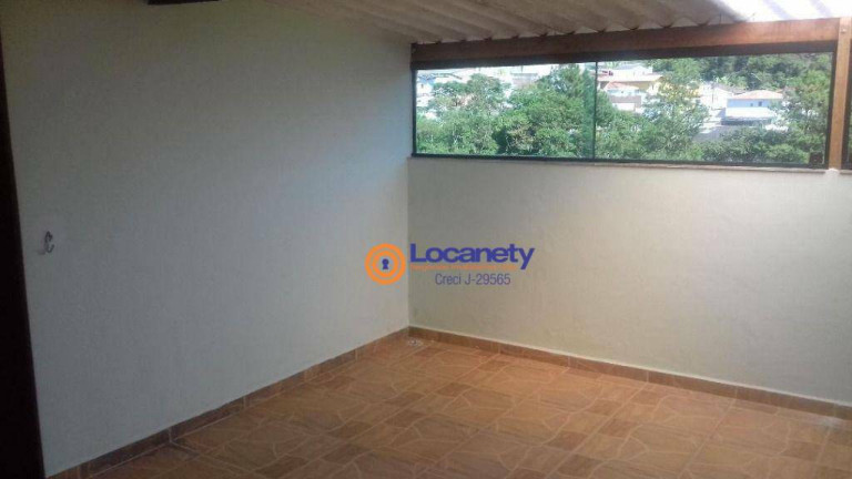 Imagem Casa com 3 Quartos para Alugar, 130 m² em Roncon - Ribeirão Pires Imagem Casa com 3 Quartos para Alugar, 130 m² em Roncon - Ribeirão Pires